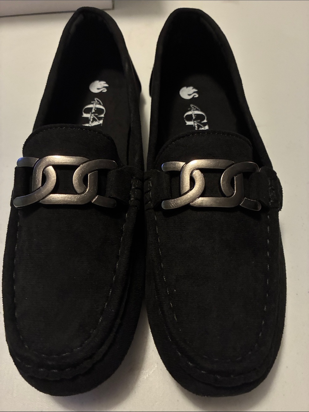 Gloria Vanderbilt Black Suede Loafers with Gunmetal Chain